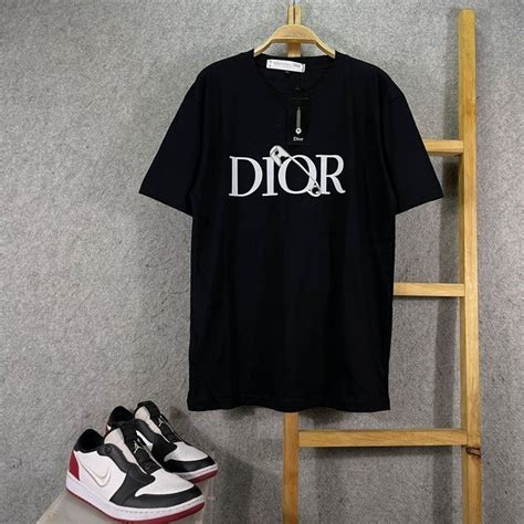 kaos dior.